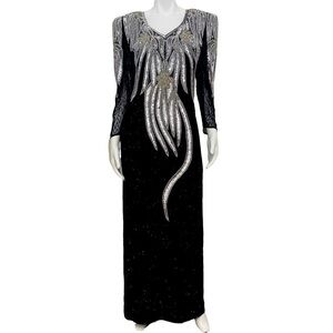 Beautiful  Sequin and Beaded Dress 100% Pure Silk Handmade Black & Silver Sz M